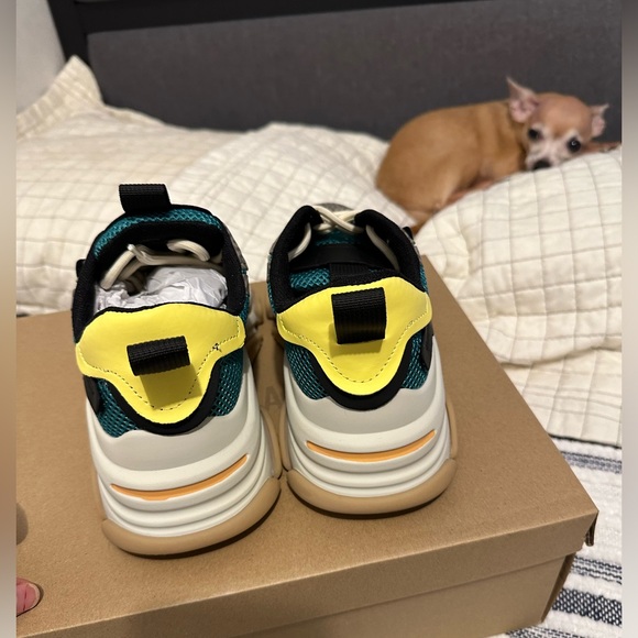 New Steve Maden Women’s Shoes sz 6.5 - Picture 2 of 5